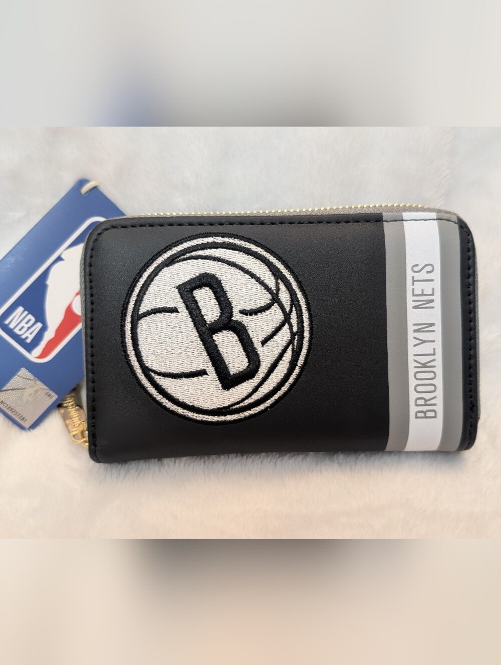 Loungefly Brooklyn Nets Wallet NWT